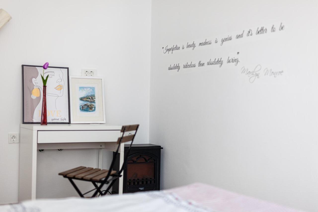 Andriana House Villa ชิเบนิก ภายนอก รูปภาพ